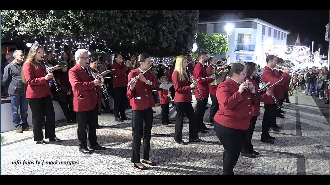 “LUSITÂNIA CLUBE RECREIO VELENSE” desfila no “Dia das Montras” - Velas – Ilha São Jorge (09.12.2025)