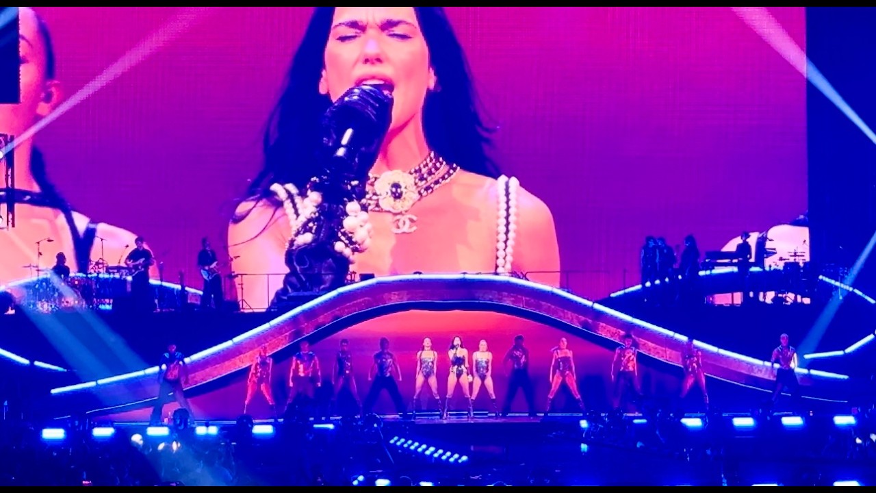 Dua Lipa - Illusion, Live Concert