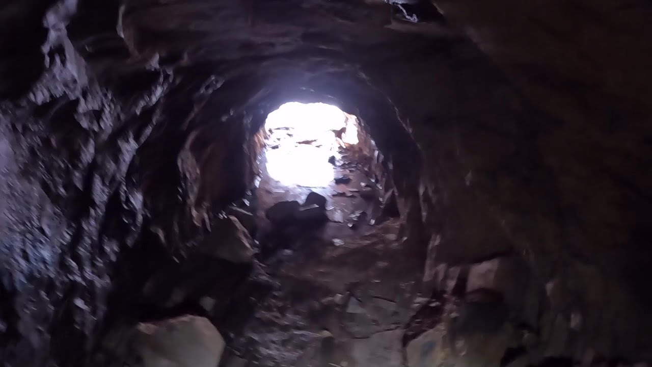 Hiking and Finding old mines at Prospect Mountain, Litchfield CT