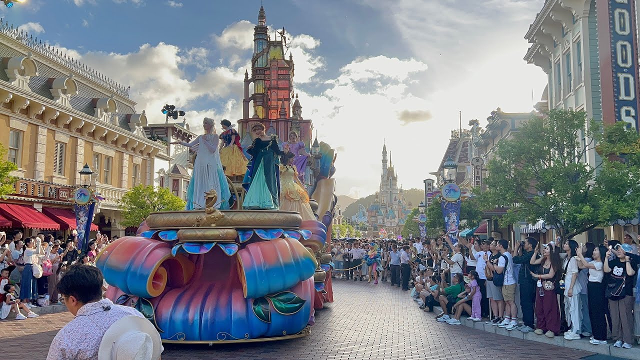 [4K] Friendtastic（Main Street USA View) - 20 Anniversary Parade - Hong Kong Disneyland