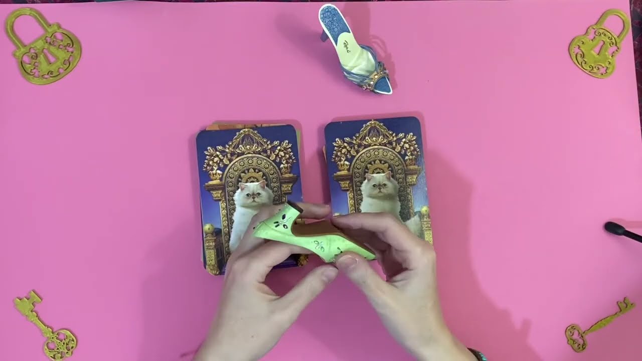 Habr&aacute; un encuentro intimo entre ustedes dos ? Cuando ? Como ? Tarot Interactivo del Amor