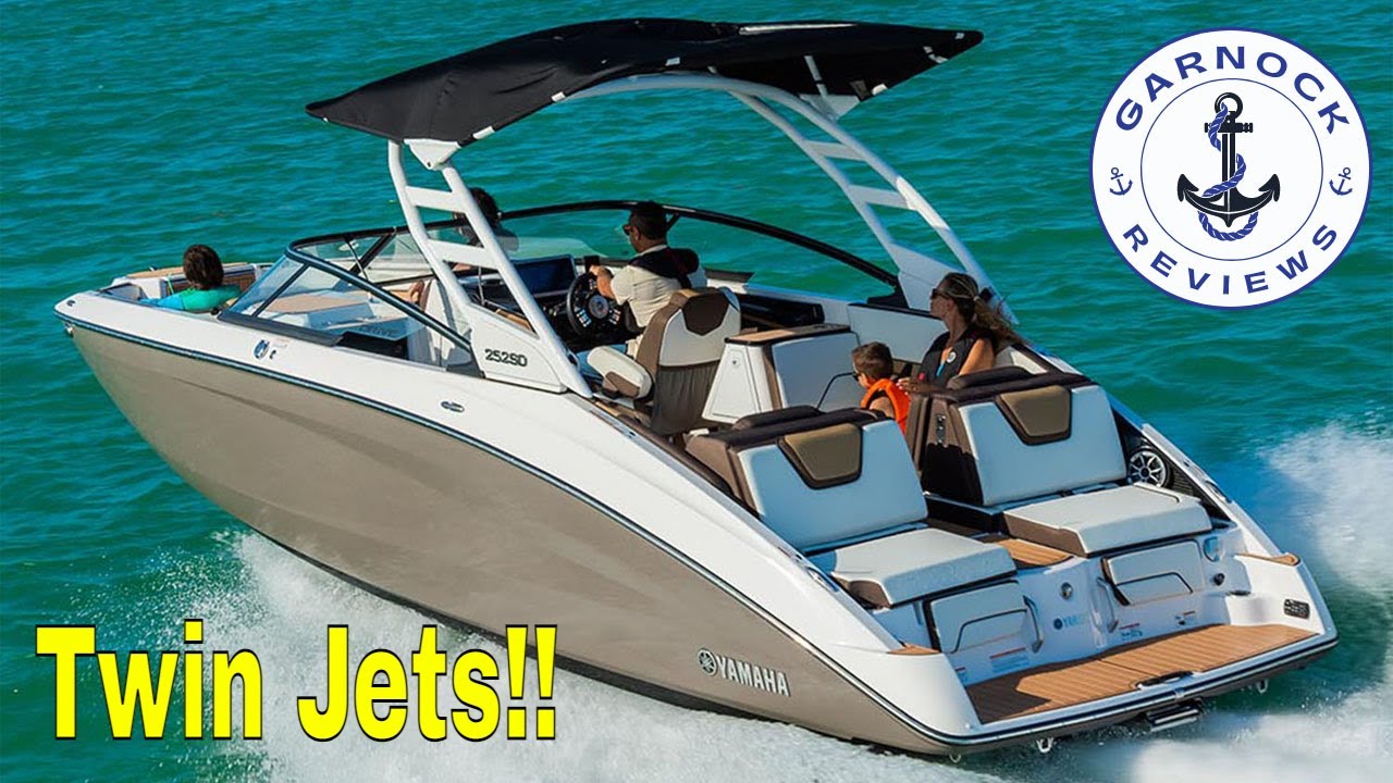 $97,394 - (2023) Yamaha 252 SE Review | Sporty Luxury Bowrider for Fun & Performance