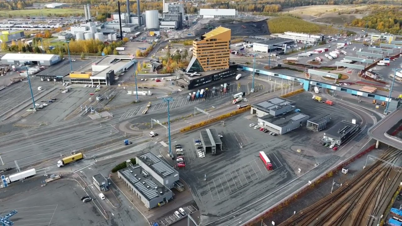 Vuosaaren satama (Drone ilmakuvaa)