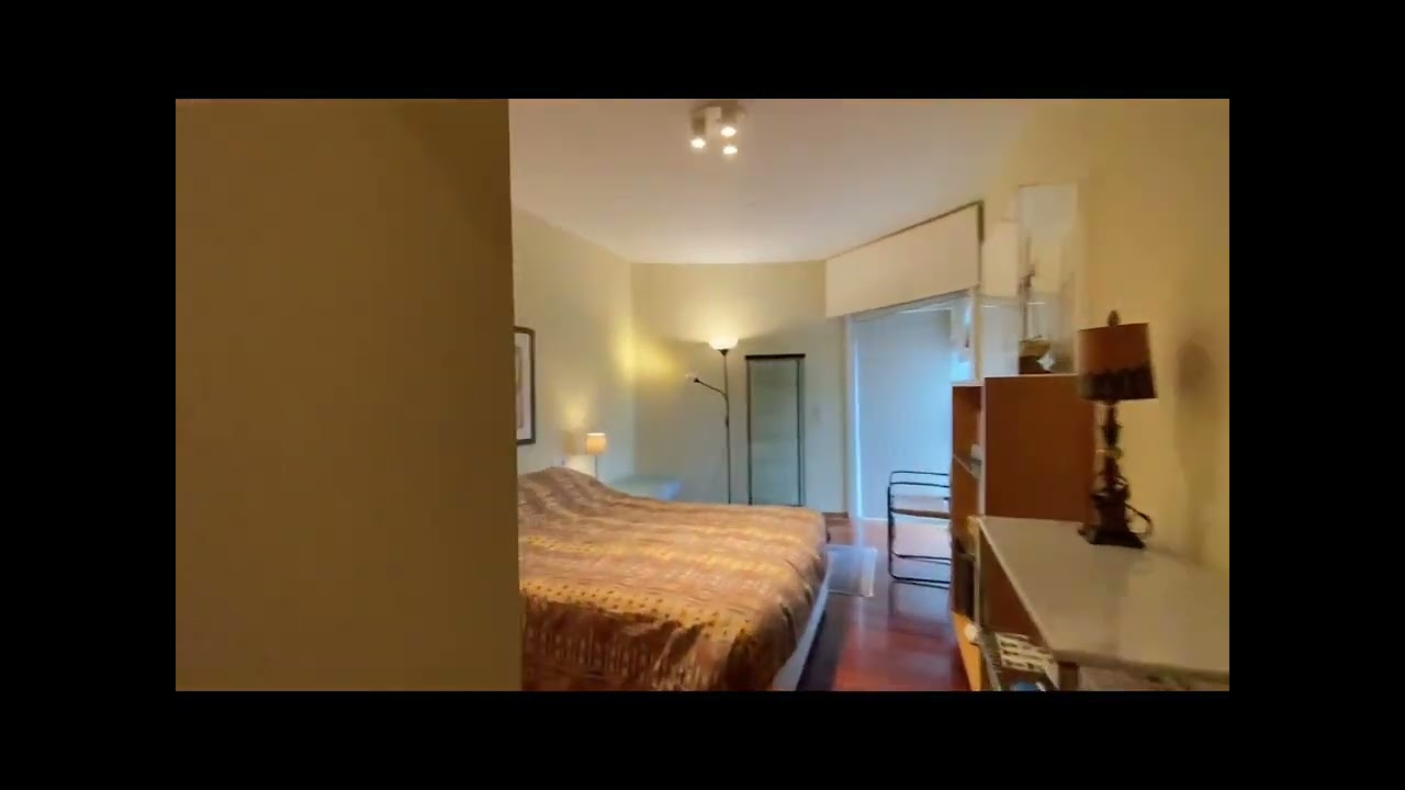 CHALET PAREADO EN VENTA EN SANTIAGO DE COMPOSTELA..