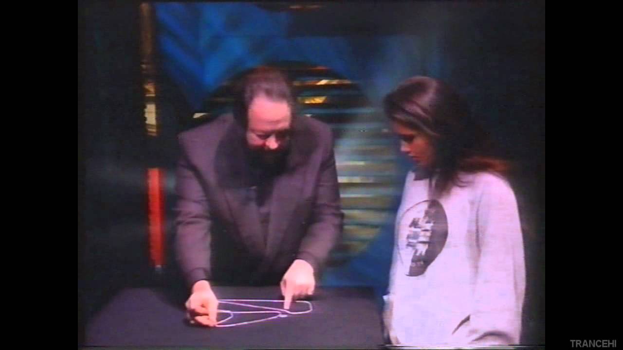 A con trick using a simple chain