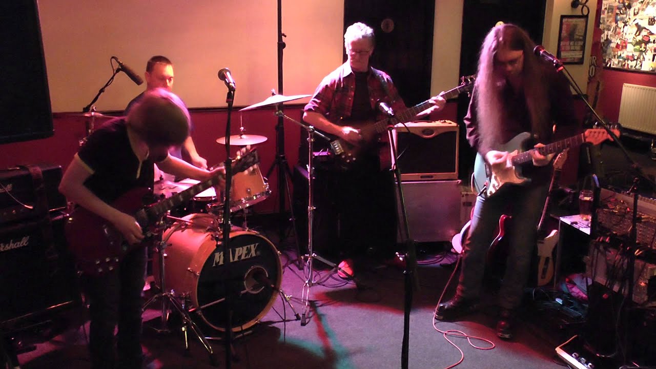 Jamming @ The White Horse - Nantwich - musicians   inc James Bell !!