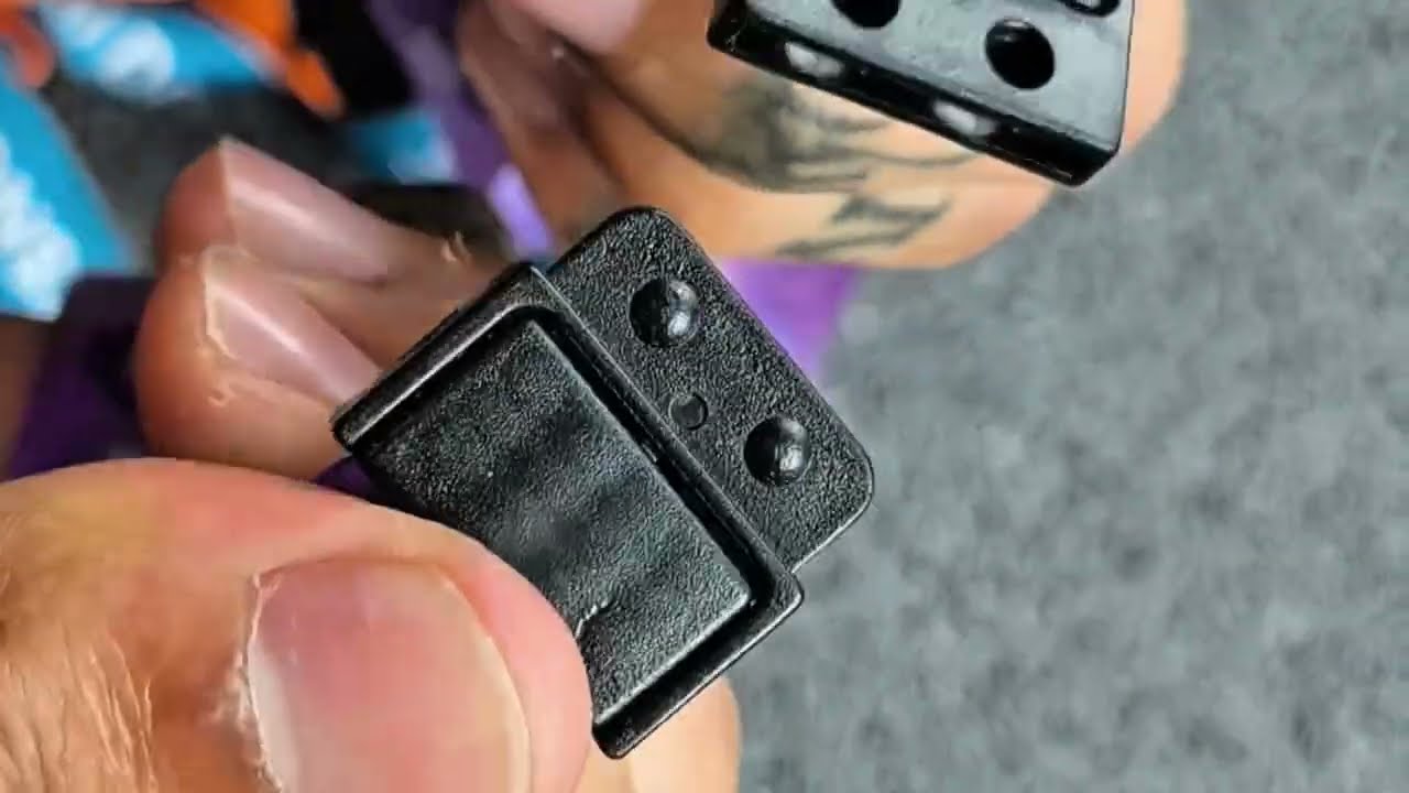Cord&atilde;o de crach&aacute; personalizado com presilha pl&aacute;stica