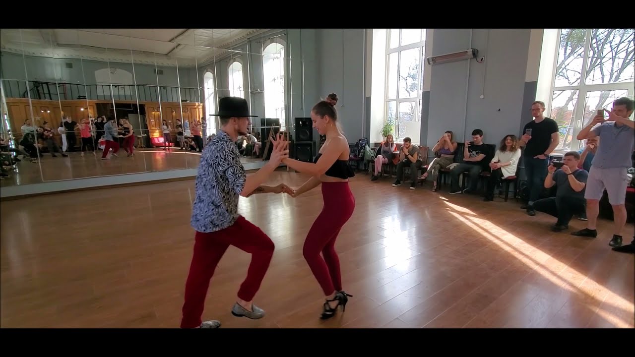 Salsa Timba Son / Raul Blanco & Maria Blanca