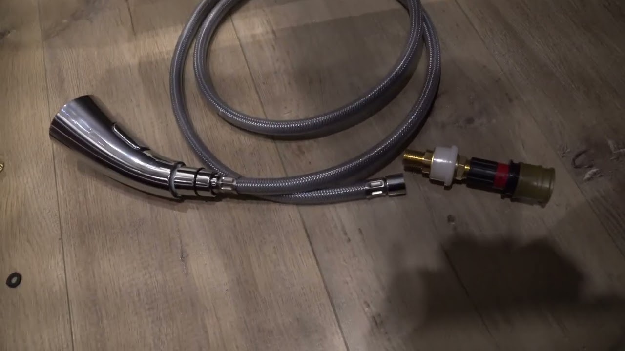 HOW TO FIX PULL OUT FAUCET HEAD HOSE