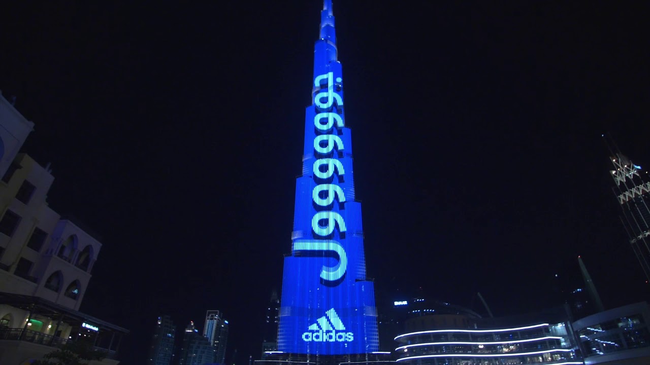 World&rsquo;s highest football live scoreboard