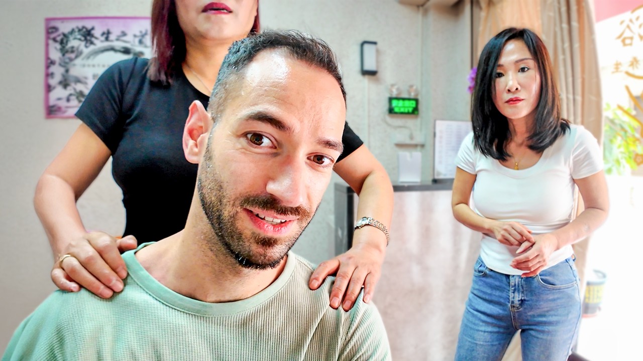 I Went to Foshan to get a Chair Massage (and it was not what I expected) 🇨🇳