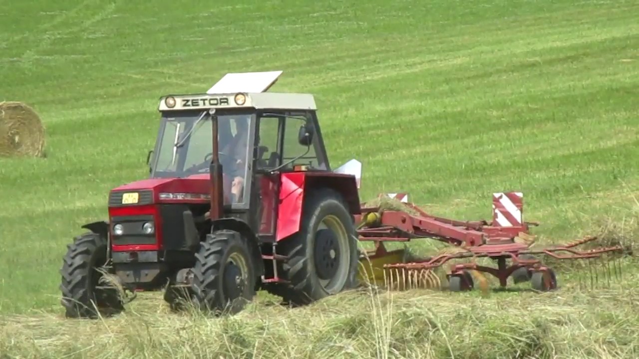 Shrnování sena / Zetor 8145 /