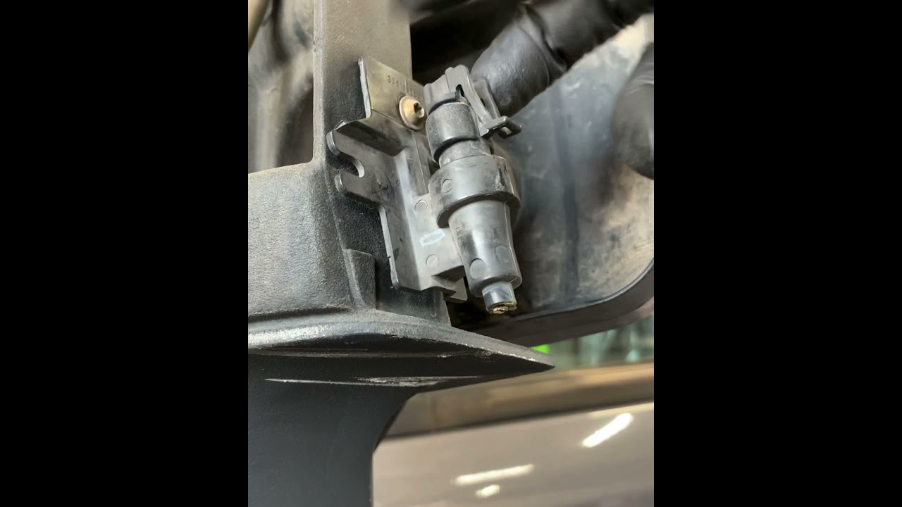 AAT OAT ambient air temperature sensor outside air temp sensor replacement 2016/2017 cascadia