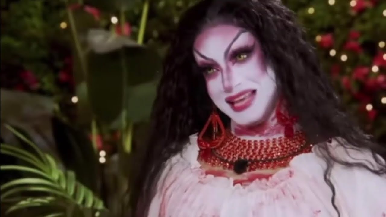 Mia Starr Bloody Mary