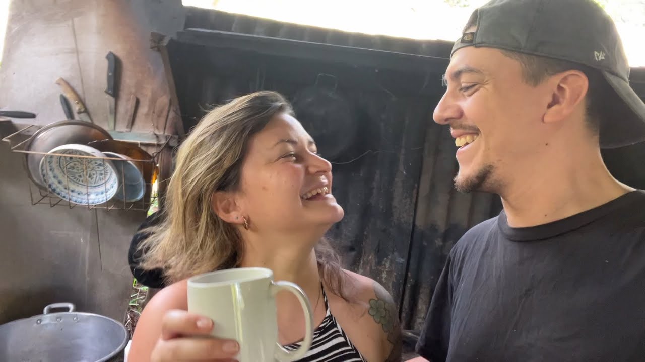 La vida real en Costa Rica 🇨🇷 | Finca, cocina de leña y tradiciones