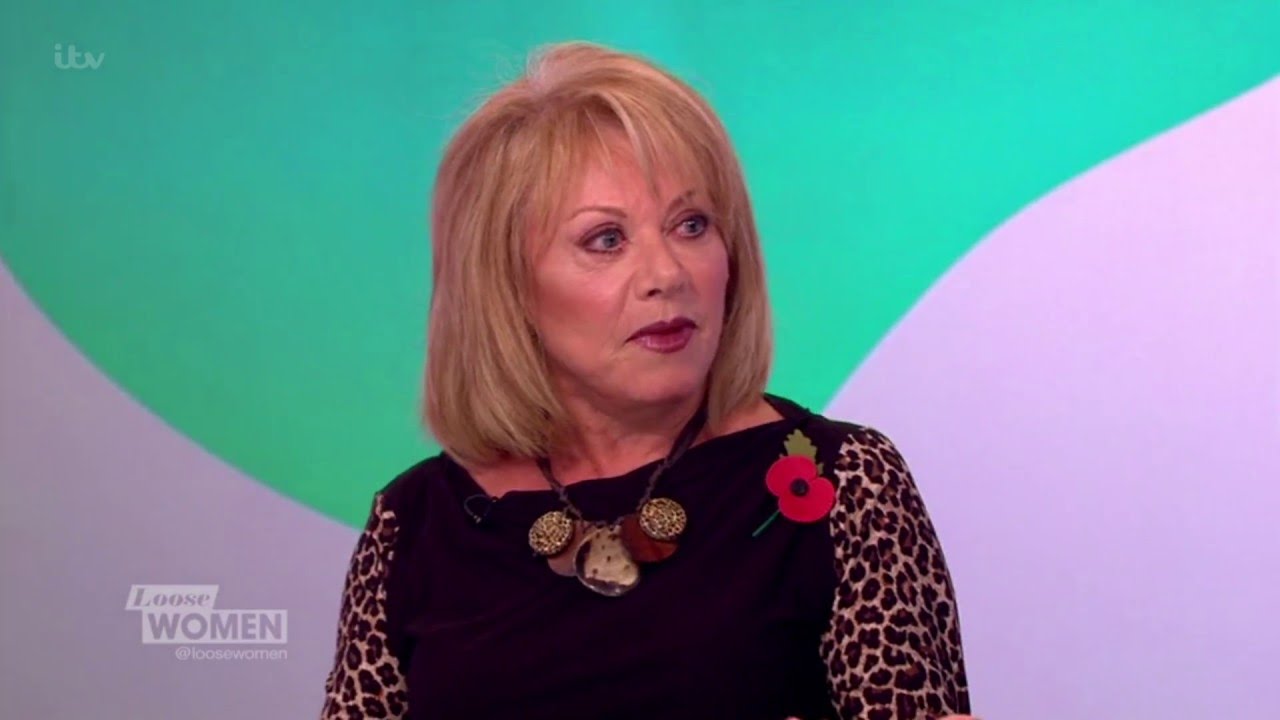 Elaine Paige On Her Height And Finding Her Partner Through Tennis | Loose Women