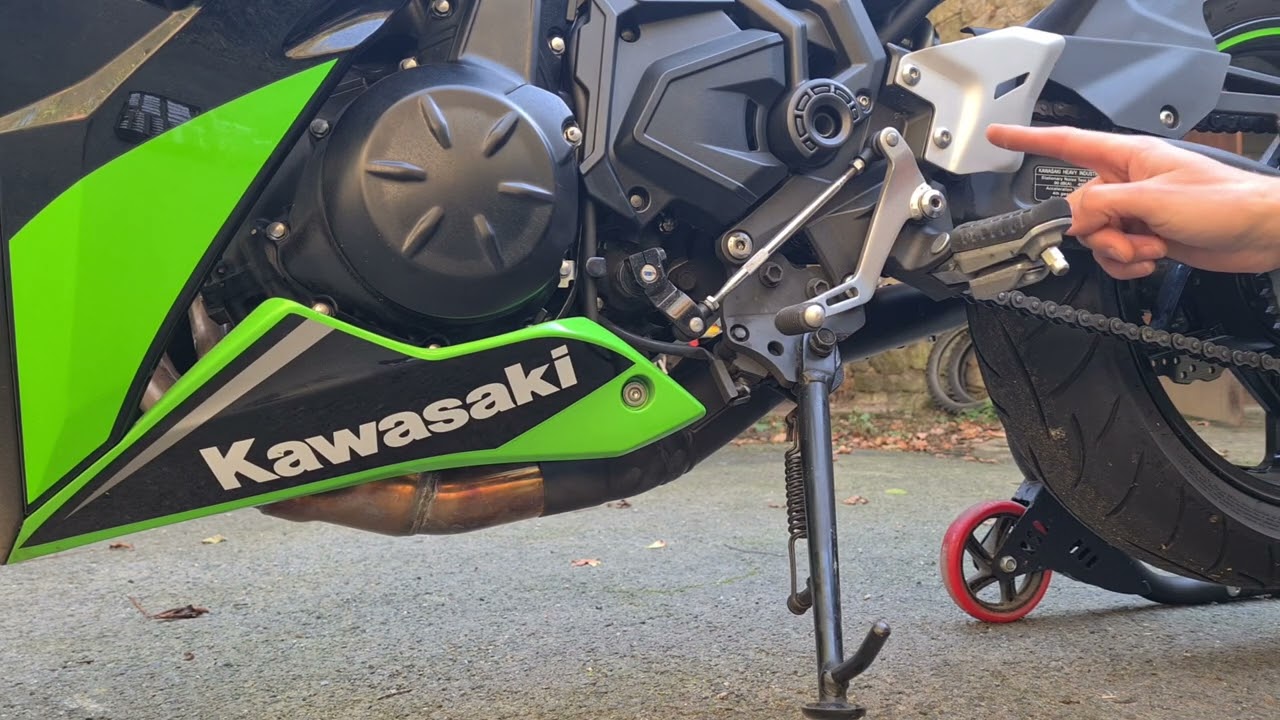 Kawasaki Ninja650 / Z650 Auspuff Auspuffanlage Demontage Anleitung
