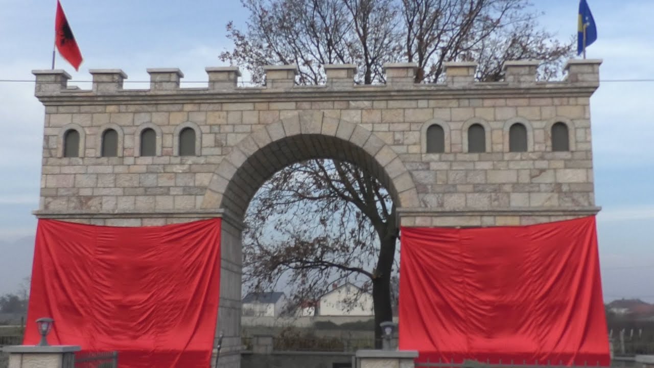 Në Nivokaz të Gjakovë inaugurohet lapidari-Lajme