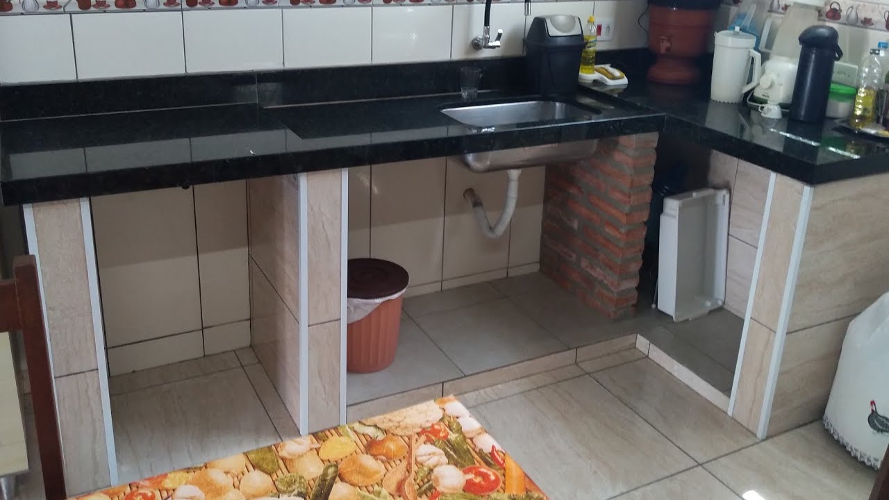 E aí o que você faria ? Gabinete de Cozinha para um vão aonde a peça não entra.