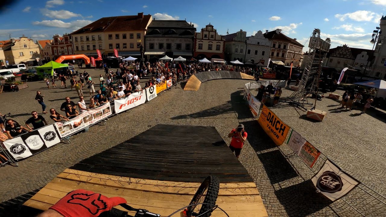 Czech Urban Downhill Series #4 - Downtown Tabor 2023 FINAL RUN RAW 4K