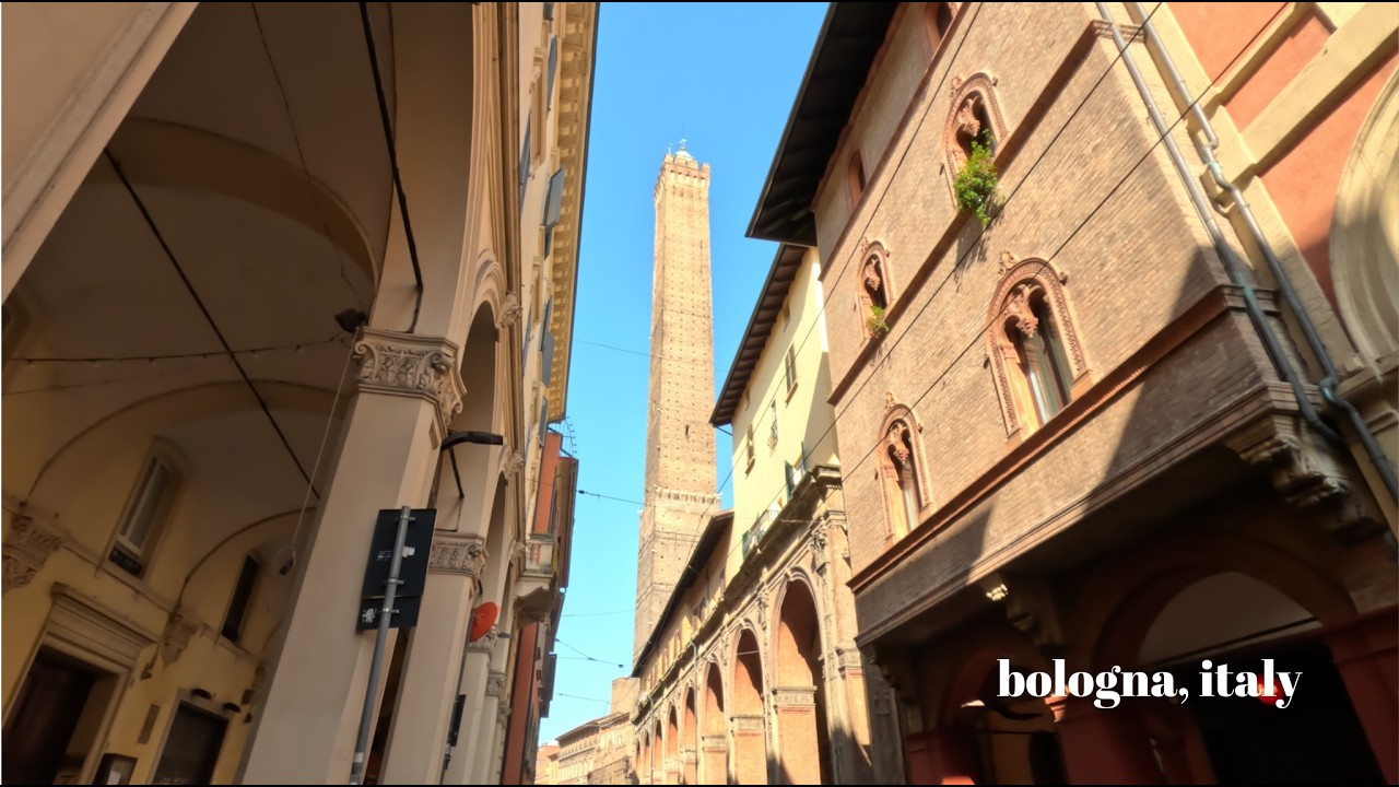 Bologna in Autumn 🇮🇹 | One Perfect Day Walking the Historic Streets & Tasting Italian Classics