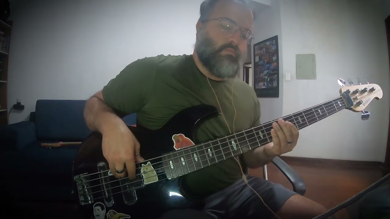 Supertramp - The Logical Song (bass cover)