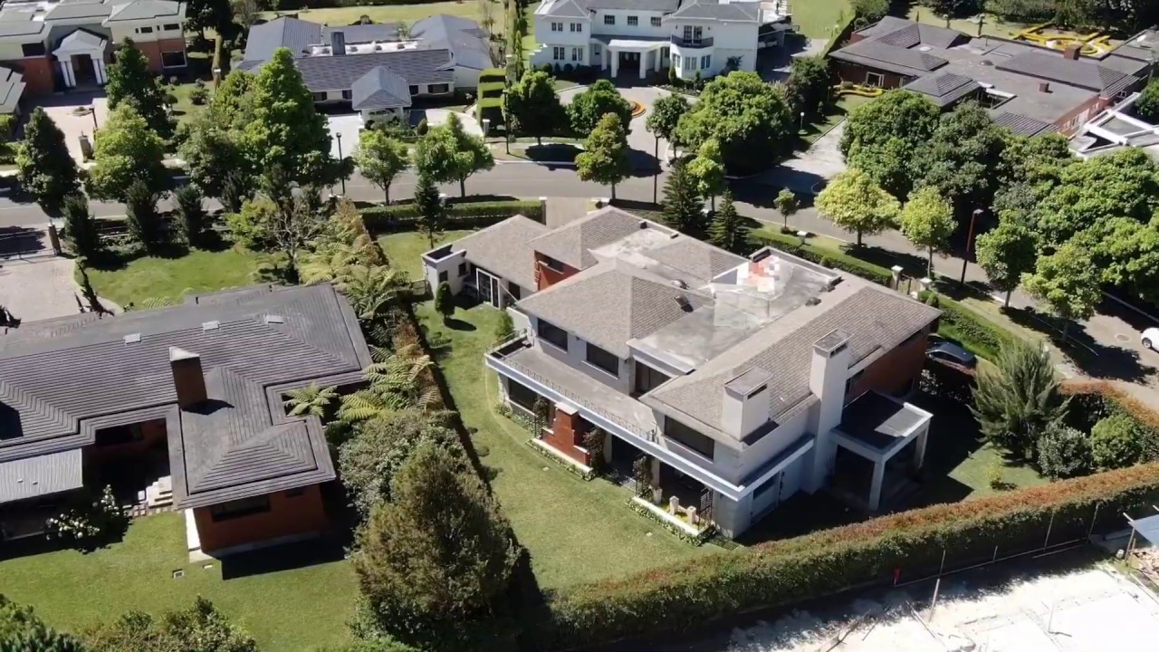 VENDIDA - LUXE DRONE & HOME TOUR Casa en Venta, Km  18.5 | Guatemala