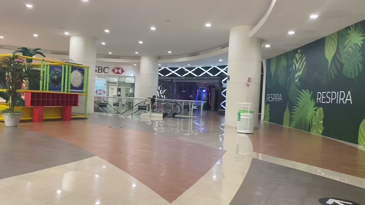 Caminando por Plaza Galerías Cuernavaca, Morelos