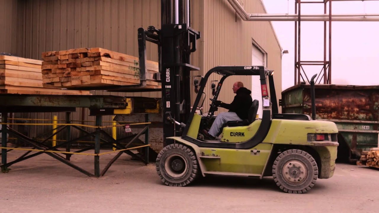 Signature Series | A Green Future Wood Blind Manufacturing
