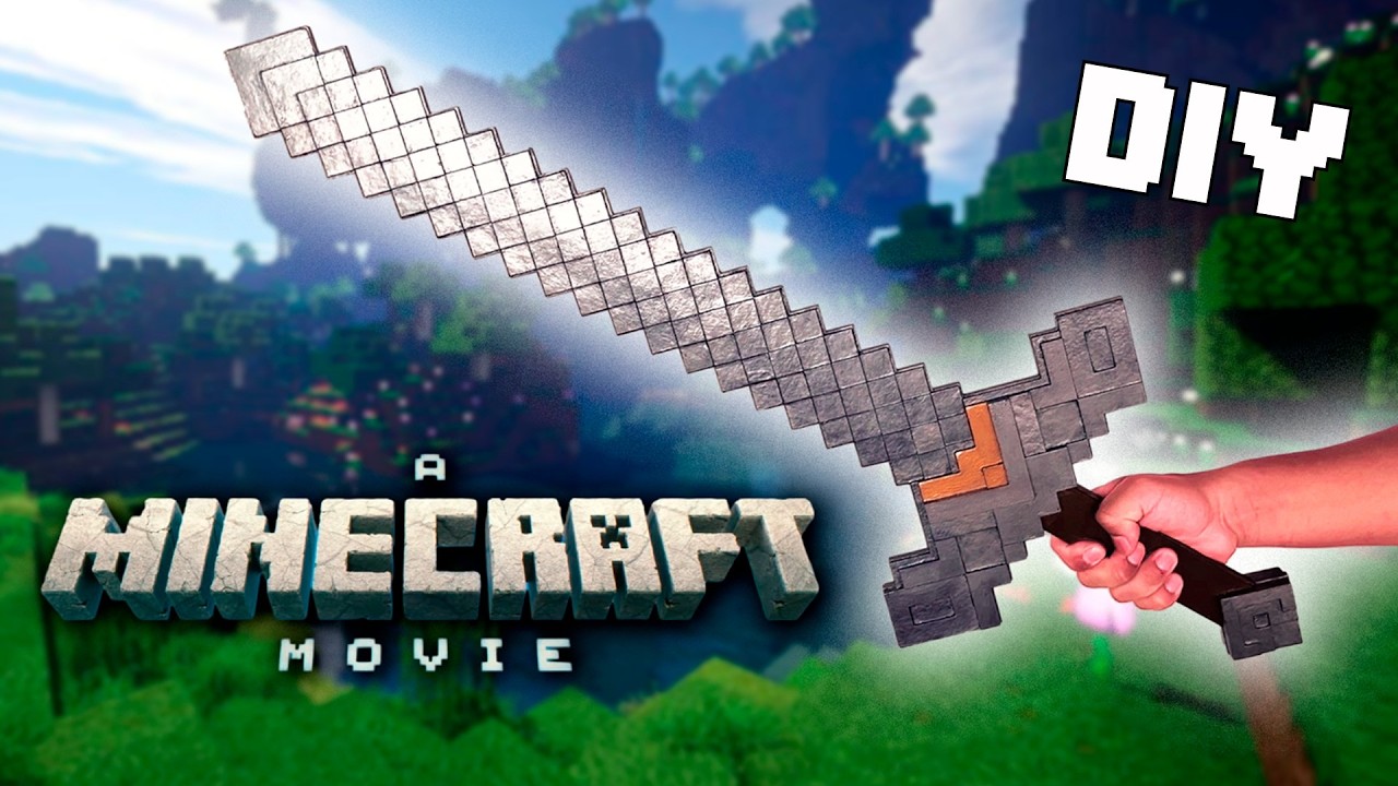 Cómo Hacer una ESPADA DE MINECRAFT de Cartón - DIY - A Minecraft Movie Sword