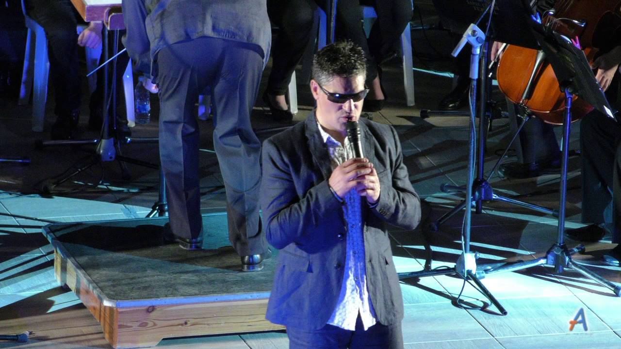 “Recordando a Nino Bravo” - Serafín Zubiri y Banda de Música 