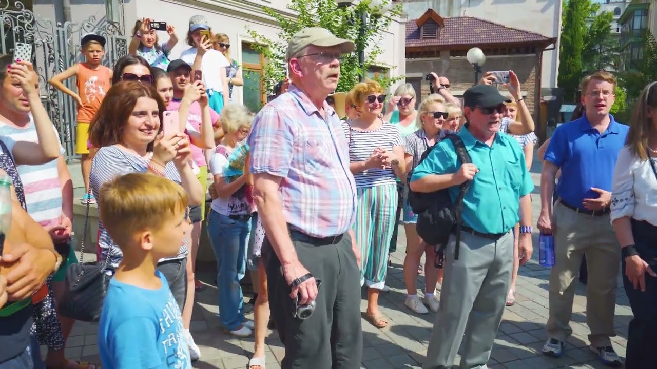 Flashmob in Tbilisi!  #johngrahamtours