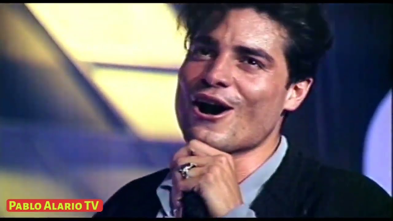 Chayanne - Solo traigo mi ritmo. Solamente tu amor. Baila baila. Provócame.