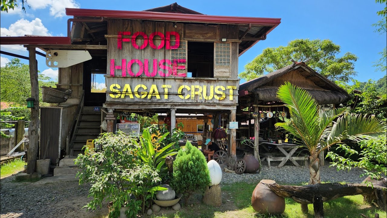 Kainan sa lumang bahay sa Rosario La Union, Sagat Crust Food House