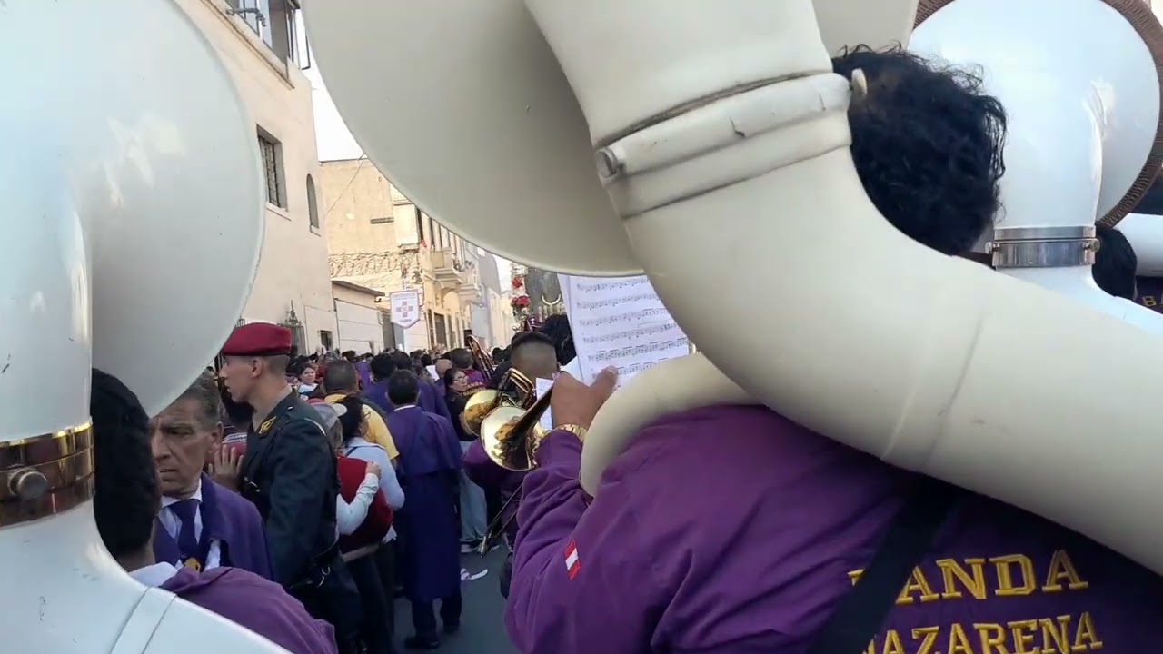 Primer recorrido procesional del señor de los milagros de nazarenas octubre 2025 parte 1