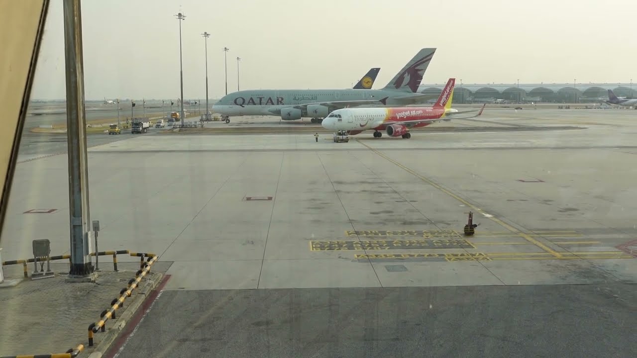 ดูเครื่องบินขึ้น-ลงที่ท่าอากาศยานสุวรรณภูมิ(BKK) 1/2 : 18-01-2569