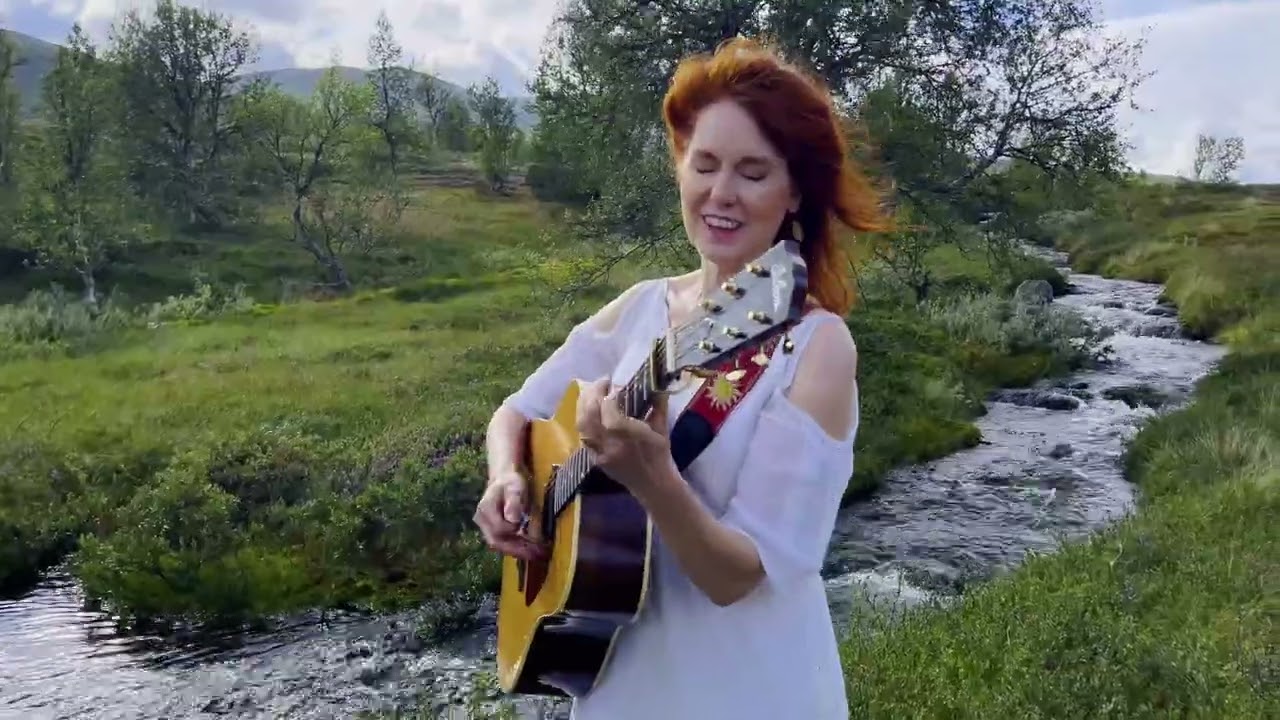 Kerstin Blodig:  Fusion of the Five Elements (Michael Hedges)