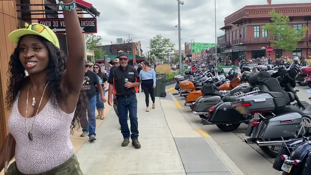 Ronda Rousey in pigtails at Sturgis Bike Week 2022! - Live On Main Street - Day 2   3:56 - 3:59