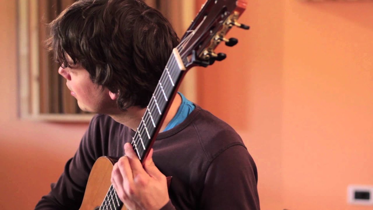 Charles Aznavour : She (Dejan Vidovič, accordion - Uros Baric, classical guitar)