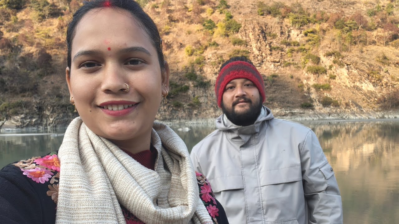 आज काफी दिनों के बाद हम दोनों गए घूमने🥰|| Pahadi lifestyle vlog || mini negi vlog ❤️