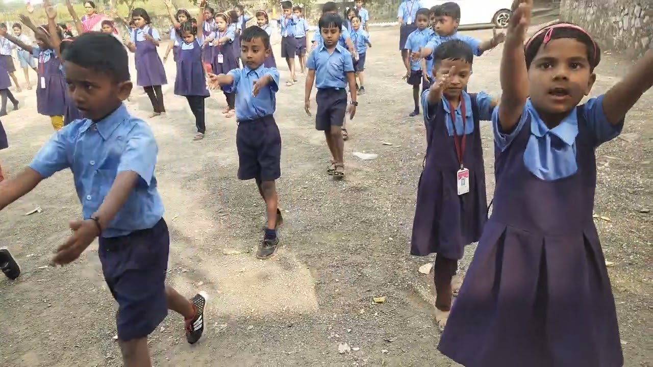 संगीत कवायत प्रजासत्ताक दिनानिमित्त पूर्व तयारी जिल्हा परिषद प्राथमिक शाळा वांजोळी 