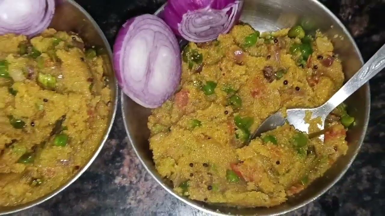 सूजी से उपम बना एक हल्दी नाश्ता जो खाने में टेस्टी हो जल्दी से बनकर तैयार हो