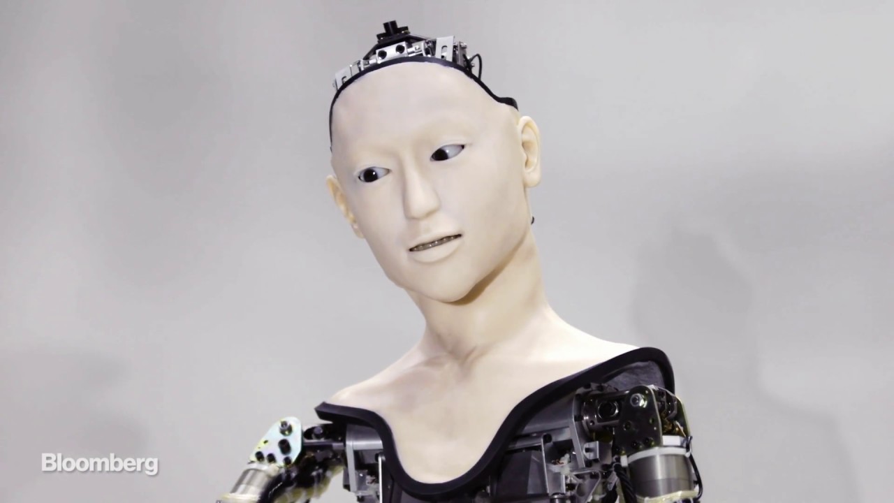 This Japanese Robot Evolves Based on Its Surroundings