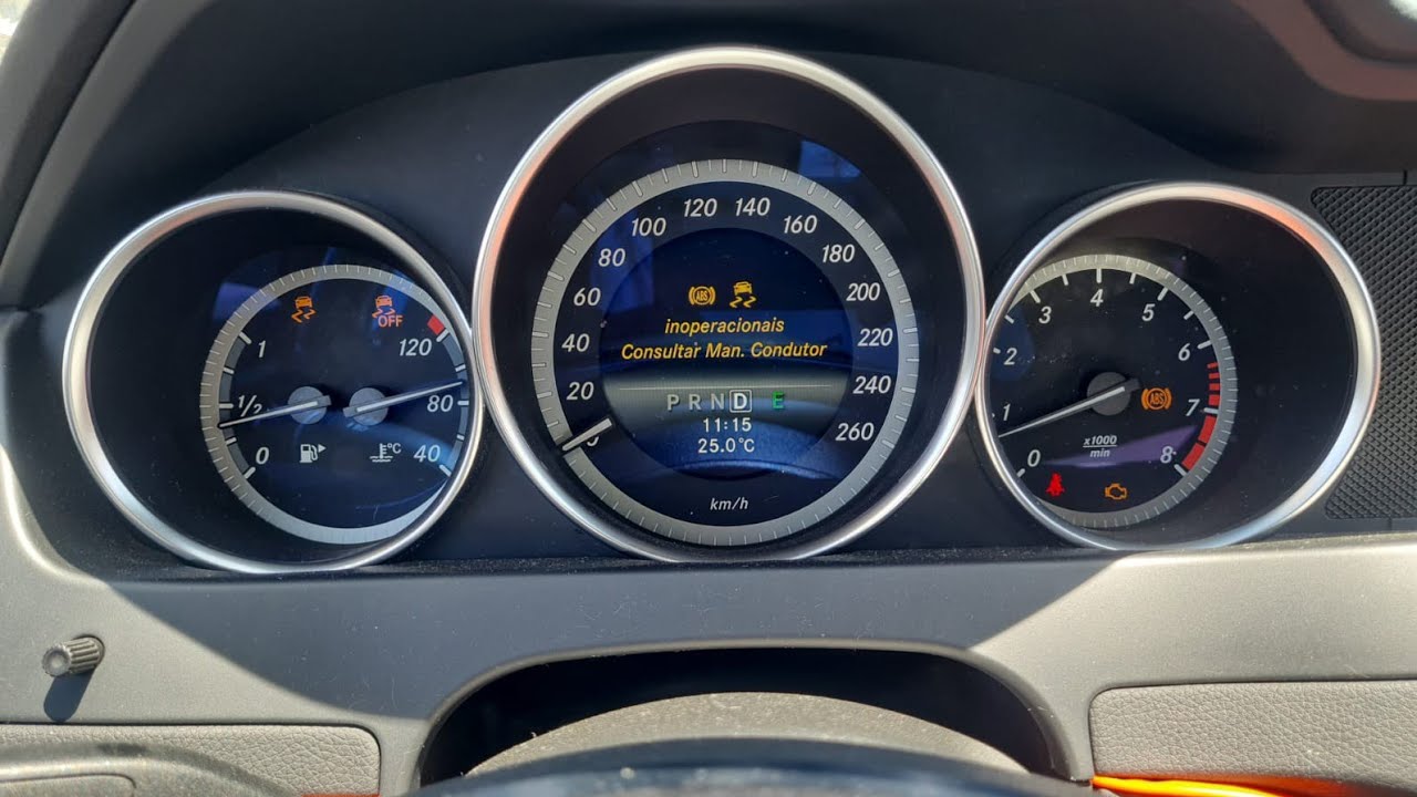 PROBLEMÃO NA REDE CAN.  DA MERCEDES BENZ C180 W204. O PAINEL ACENDE TUDO 😱😱