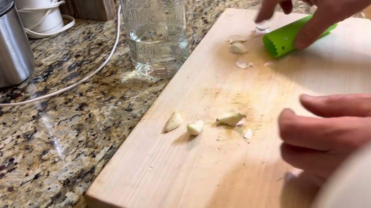 Amazing silicone garlic peeler