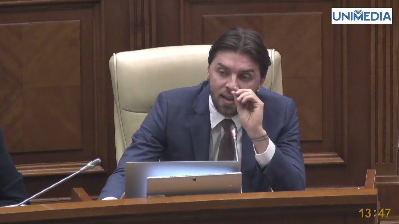 Potirniche, despre „crenvuștele” unui deputat