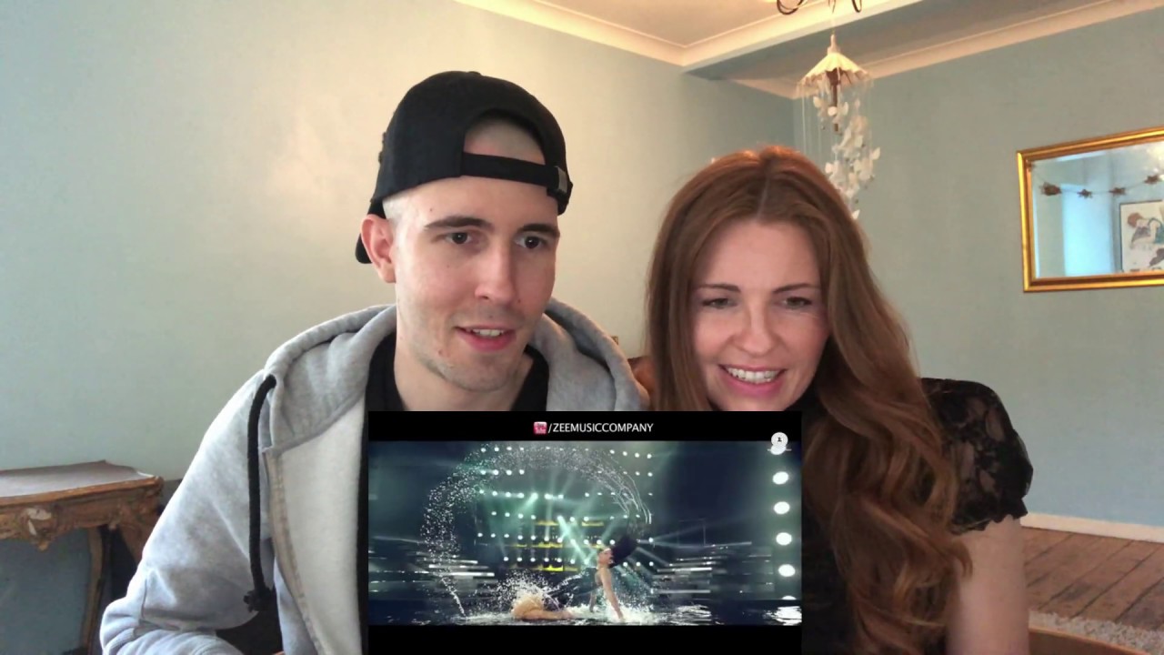 BANG BANG TITLE TRACK REACTION!! | Hrithik Roshan Katrina Kaif
