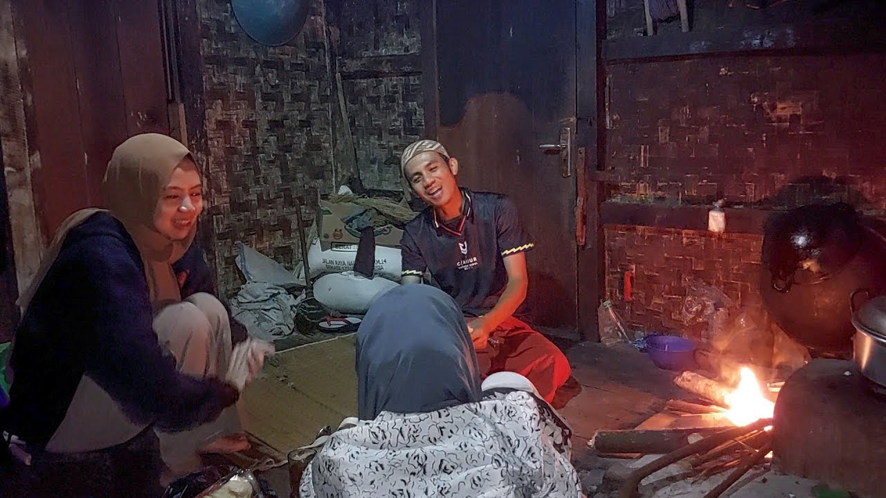 Kehidupan Pedesaan Indonesia, Menginap di Rumah Tengah Sawah