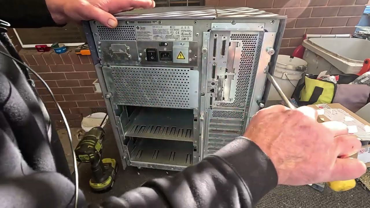 Scrapping a Sun Microsystem Server