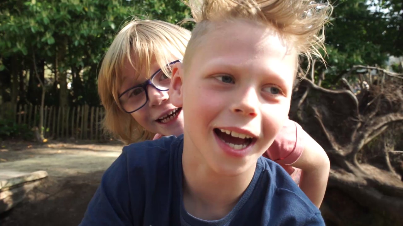 Samen spelen in Speelnatuur Oisterwijk van OERRR